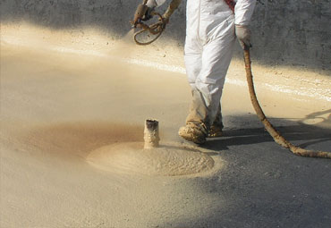 what are the benefits to spray foam roofing in Thousand Oaks?